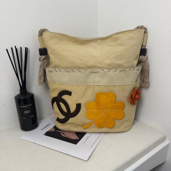 Chanel vintage花卉渡假包 