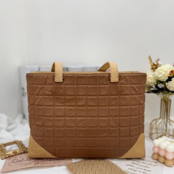 Chanel 冰格拼皮托特包 