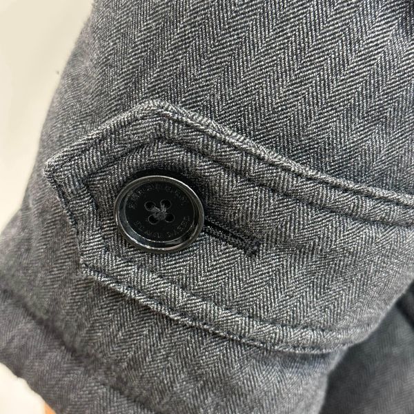 Burberry 羽絨大衣 