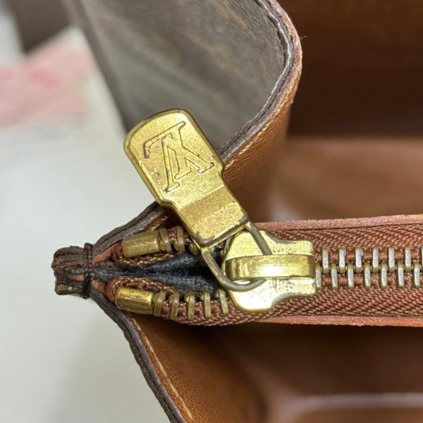 Louis Vuitton 絕版硬殼醫生包 