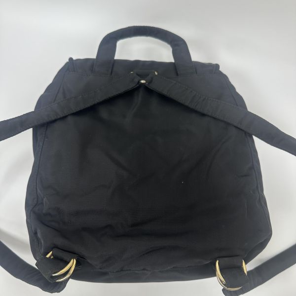 Prada 尼龍背包 