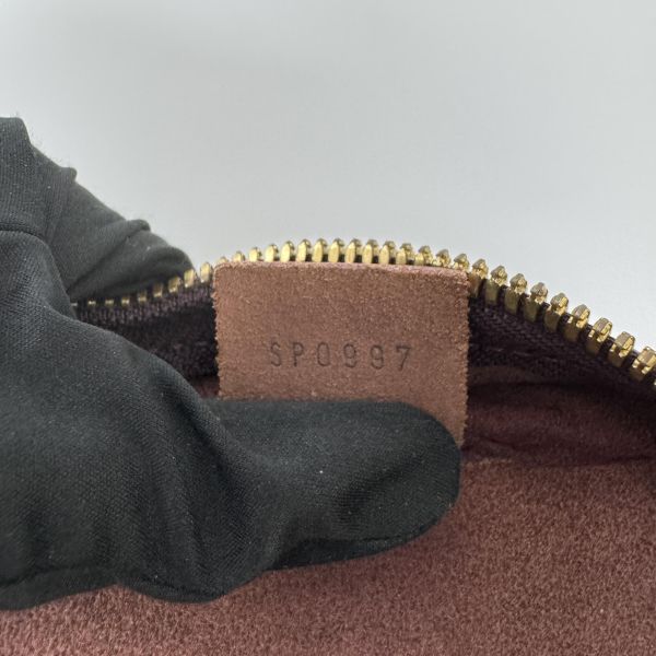 Louis Vuitton路易威登 Kendall 系列波爾多紅旅行包 