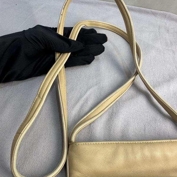 LOEWE 復古肩背包 