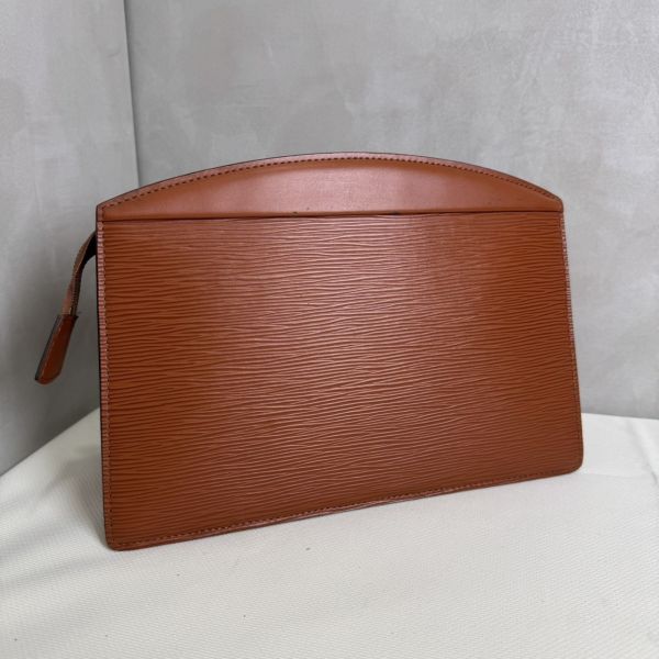 Louis Vuitton Epi棕色手拿包 