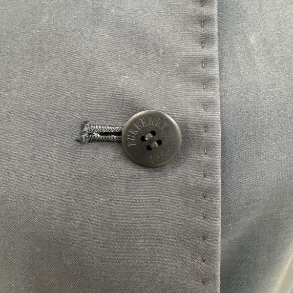 Burberry 深藍色復古女士風衣 