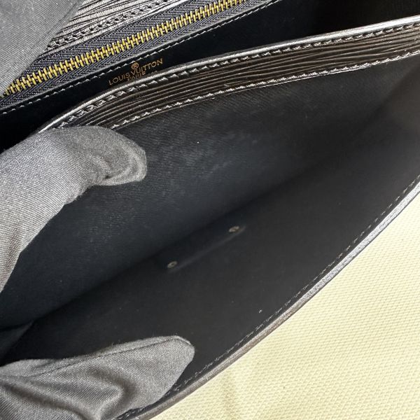 Louis Vuitton Epi手拿包 