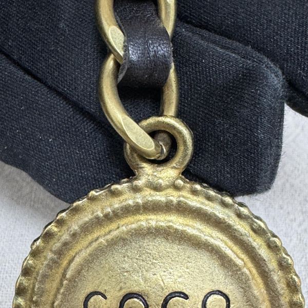 Coco Chanel 金屬鑰匙圈 