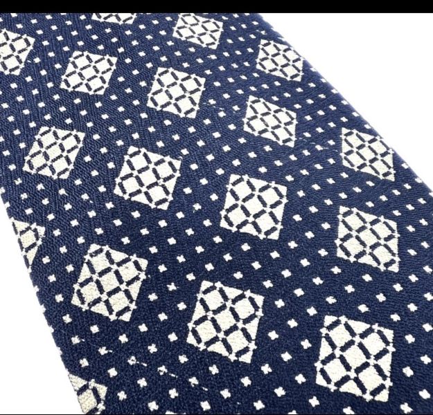 Emporio Armani 男士藏青色絲綢領帶（中古）義大利製 