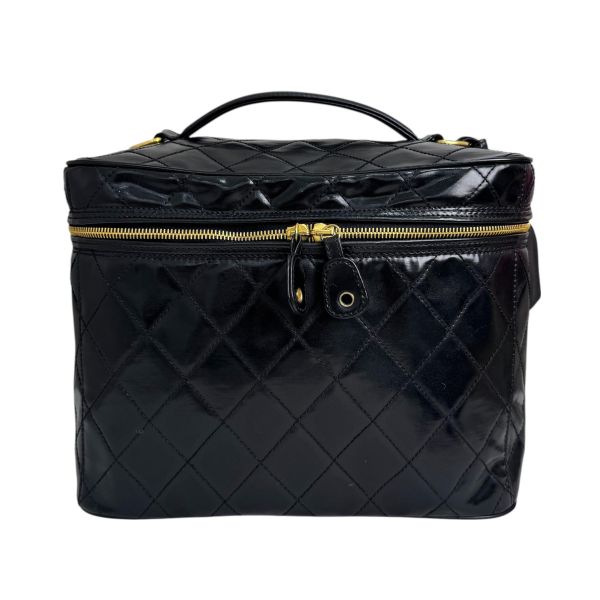 Chanel 菱格漆皮化妝包 