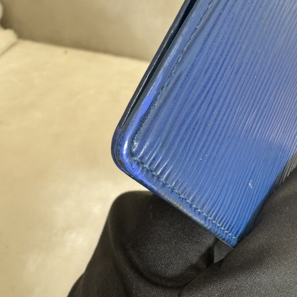 Louis Vuitton藍色水波紋長夾 