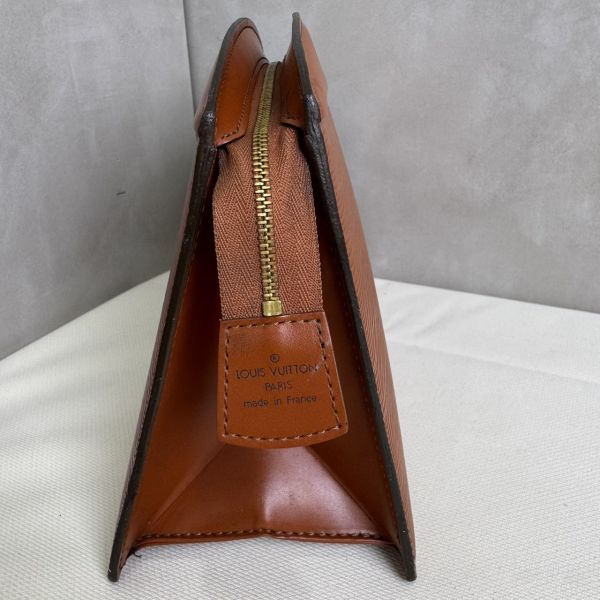 Louis Vuitton Epi棕色手拿包 