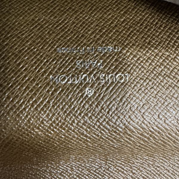 LV 咖啡色 EPI Robusto 1商務包 