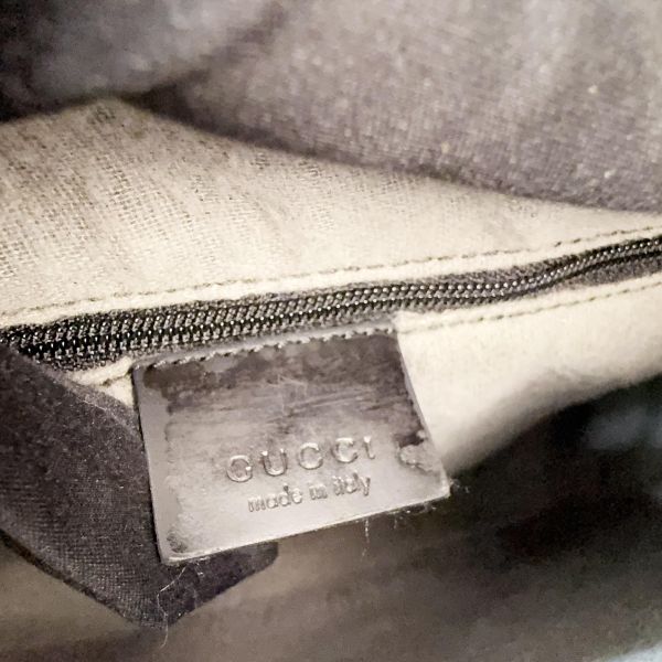 Gucci 黑色漆皮單肩包 