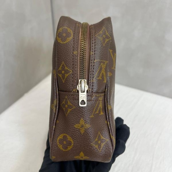 Louis Vuitton 經典手拿包 