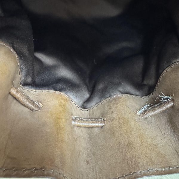 VALENTINO白色毛絨單肩包 