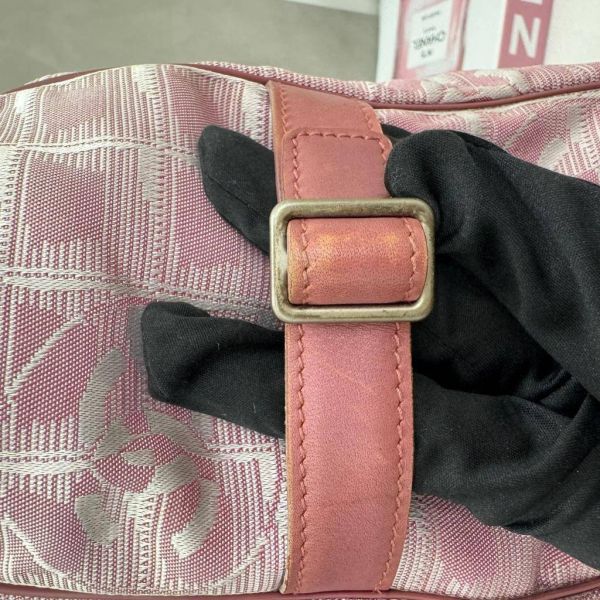 Chanel  粉紅冰格托特包 