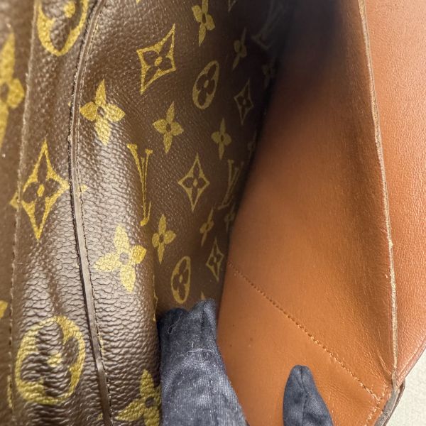 Louis Vuitton 老花多功能手拿包 