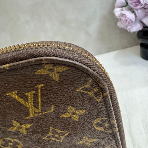 Louis Vuitton 老花大款多功能收納包 