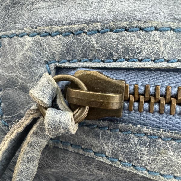 Balenciaga Motocross 系列機車包 