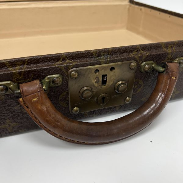 LV 經典老花硬殼行李箱43’’ 