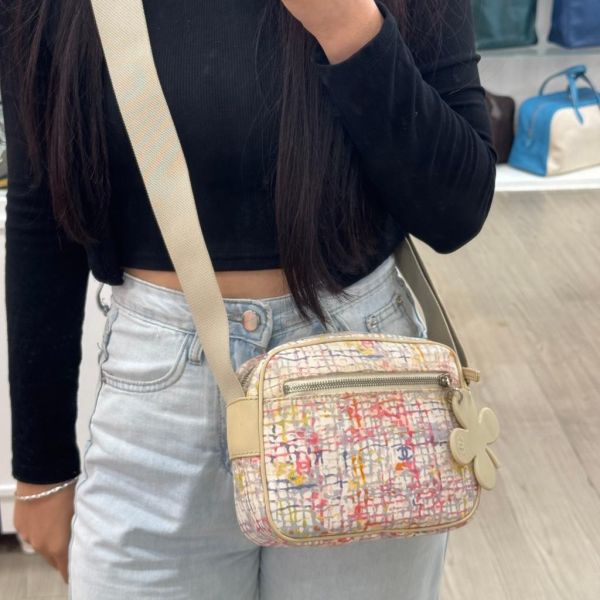 Chanel 水彩塗鴉相機包 