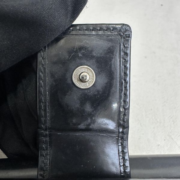 Gucci 黑色漆皮零錢袋短夾 