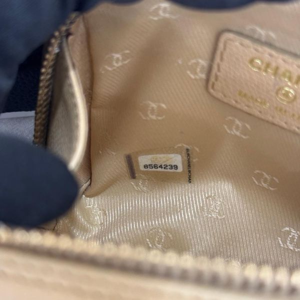 Chanel coco鈕扣皮革小包 