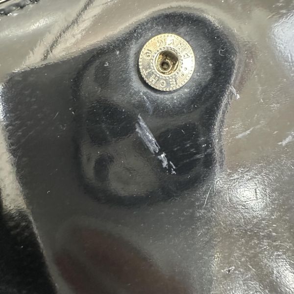 Gucci 黑色漆皮零錢袋短夾 