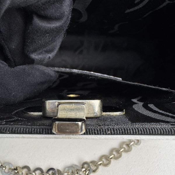 Ferragamo Gancini AU-21 6717 銀色鋁製單肩包 