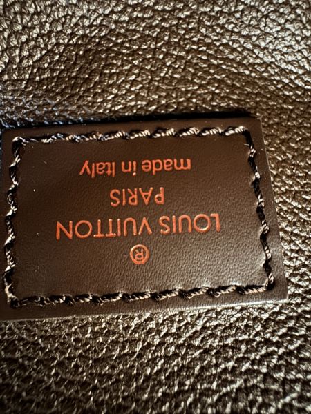 Louis Vuitton 棋盤格拉鍊手拿包 