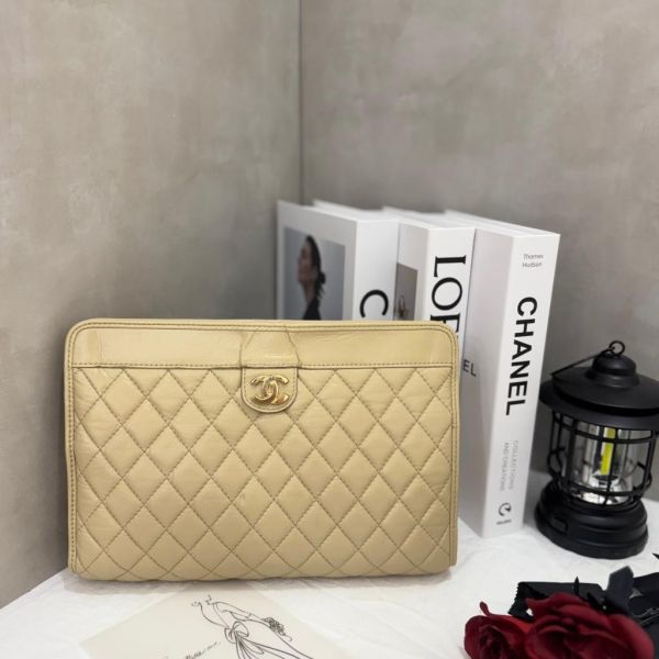 Chanel vintage 手拿包 