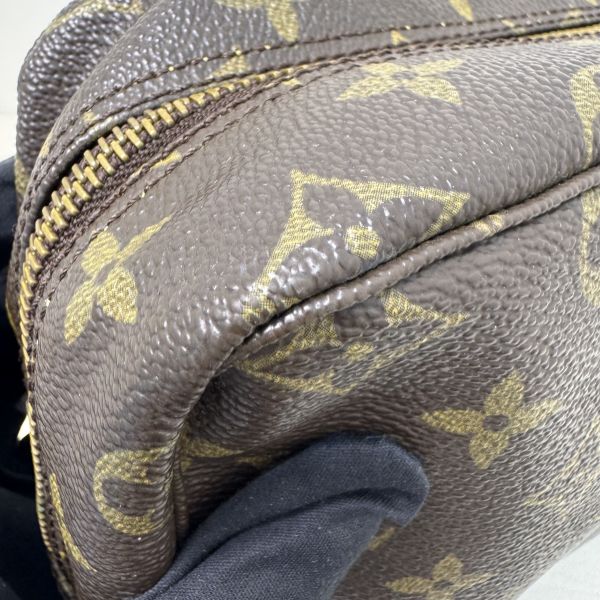 LV 老花手拿洗漱包 