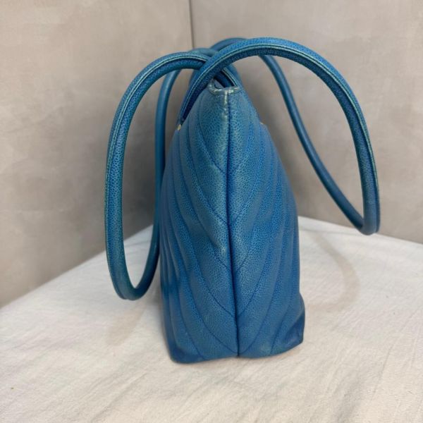 Chanel Vintage Chevron Caviar Tote 藍色 