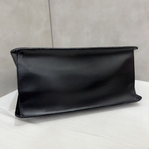 Lv Epi 手提公事包 