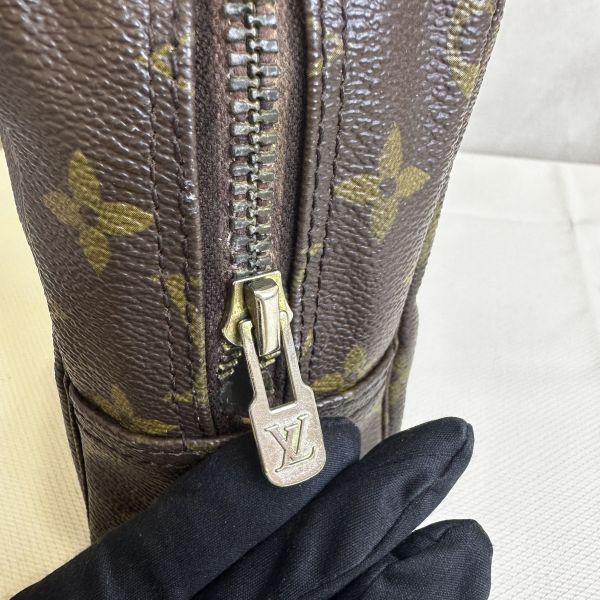 Louis Vuitton 經典盥洗包 