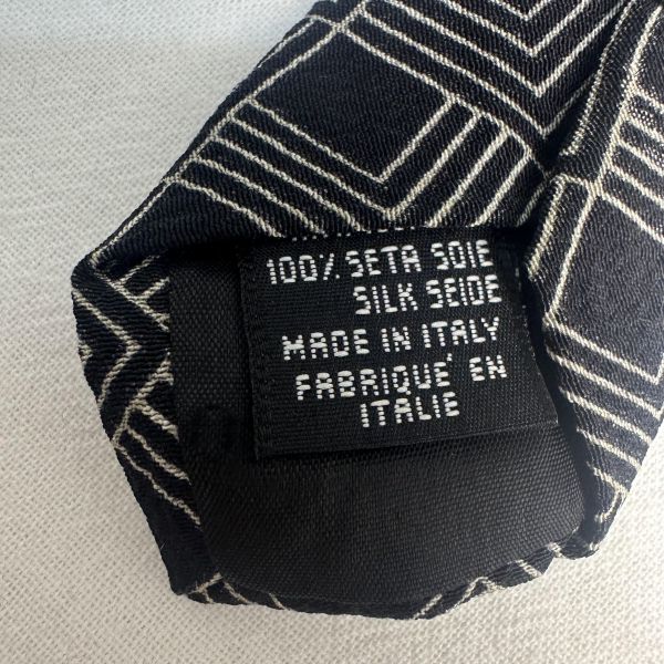 Armani 黑色摩登方格紳士領帶 領結 絲綢（中古） 