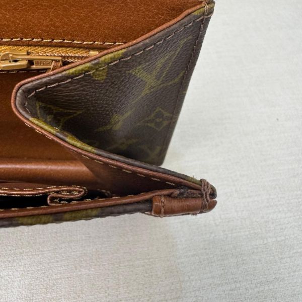 Louis Vuitton 老花紅皮手拿包 