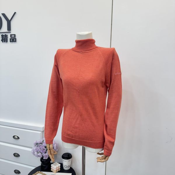 Burberry 珊瑚橙高領針織衫 