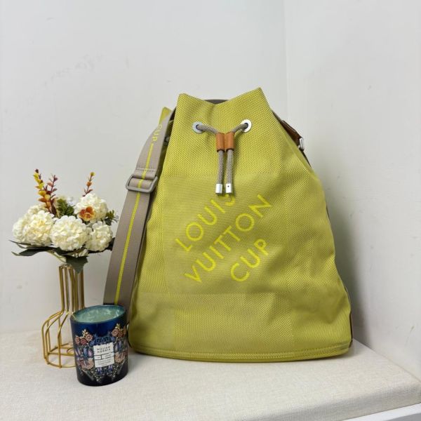 Louis Vuitton 帆船杯限量水桶包 