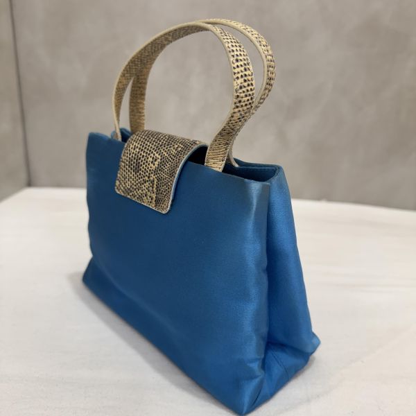 BVLGARI 寶格麗 絲綢緞面肩背包 