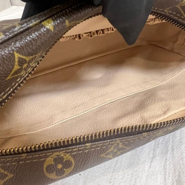 Louis Vuitton 旅行化妝包 