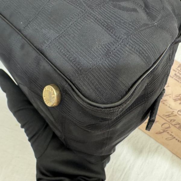 Chanel 黑色布面冰格拼皮棍 