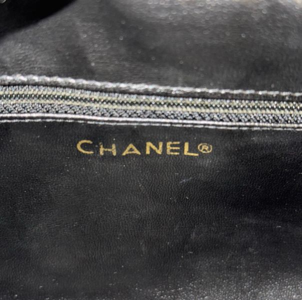 Chanel 小羊皮咖色化妝包 