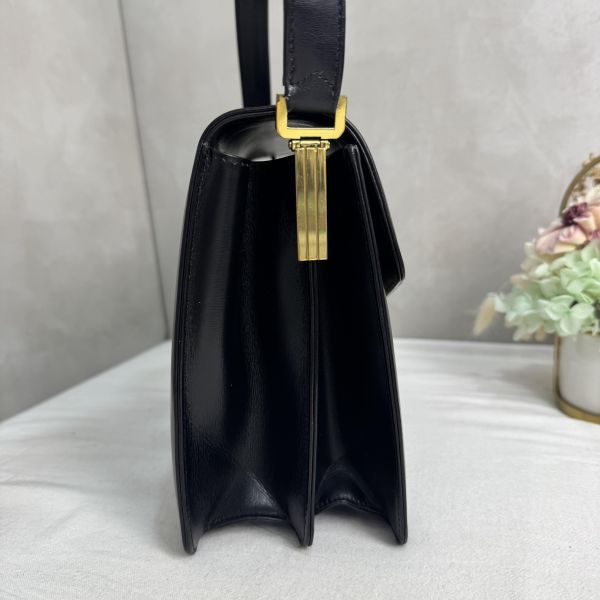 CELINE 馬車扣 Box手袋 