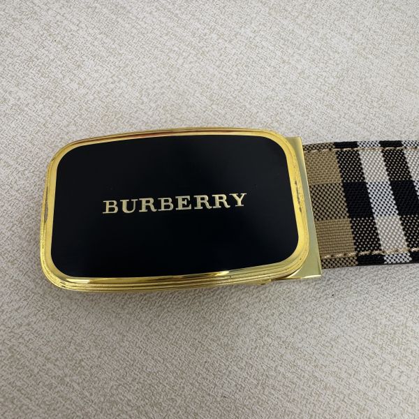 Burberry 金x黑頭 格紋棕色皮革 皮帶 腰帶 