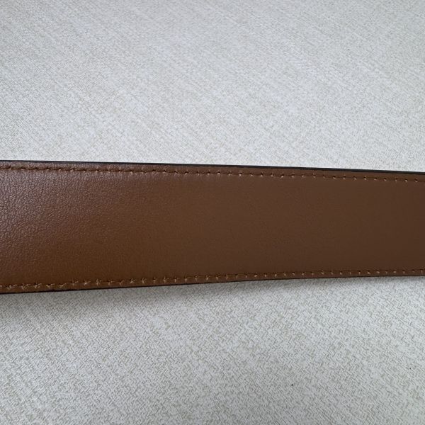Burberry 金x黑頭 格紋棕色皮革 皮帶 腰帶 