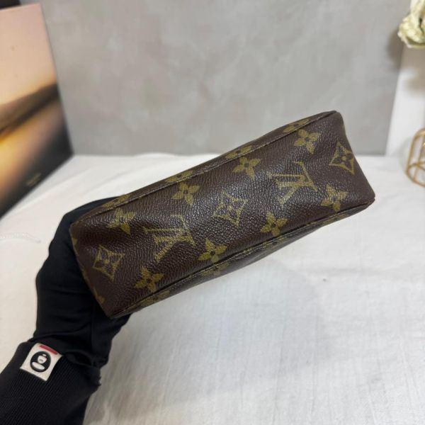Vintage LV 小號化妝包 