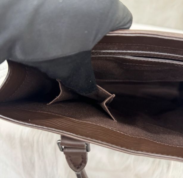 Louis Vuitton Epi Sac Plat 琴譜包 咖啡色 