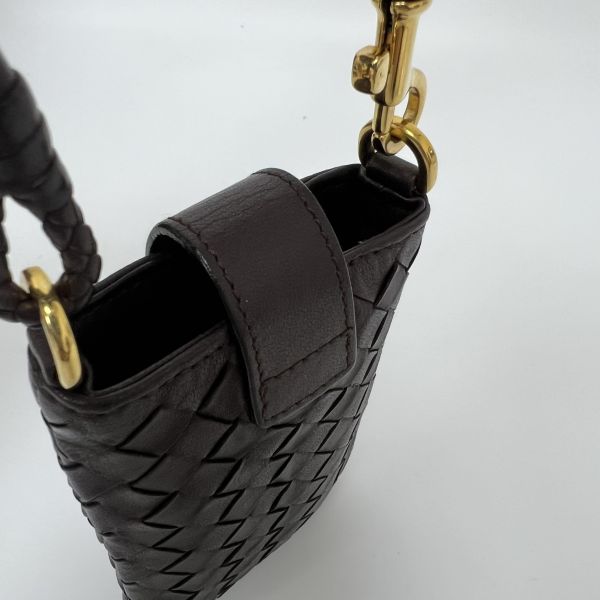 BOTTEGA VENETA 編織小羊皮手機包 