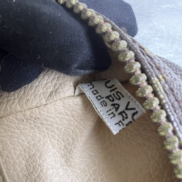 Louis Vuitton 經典手拿包 